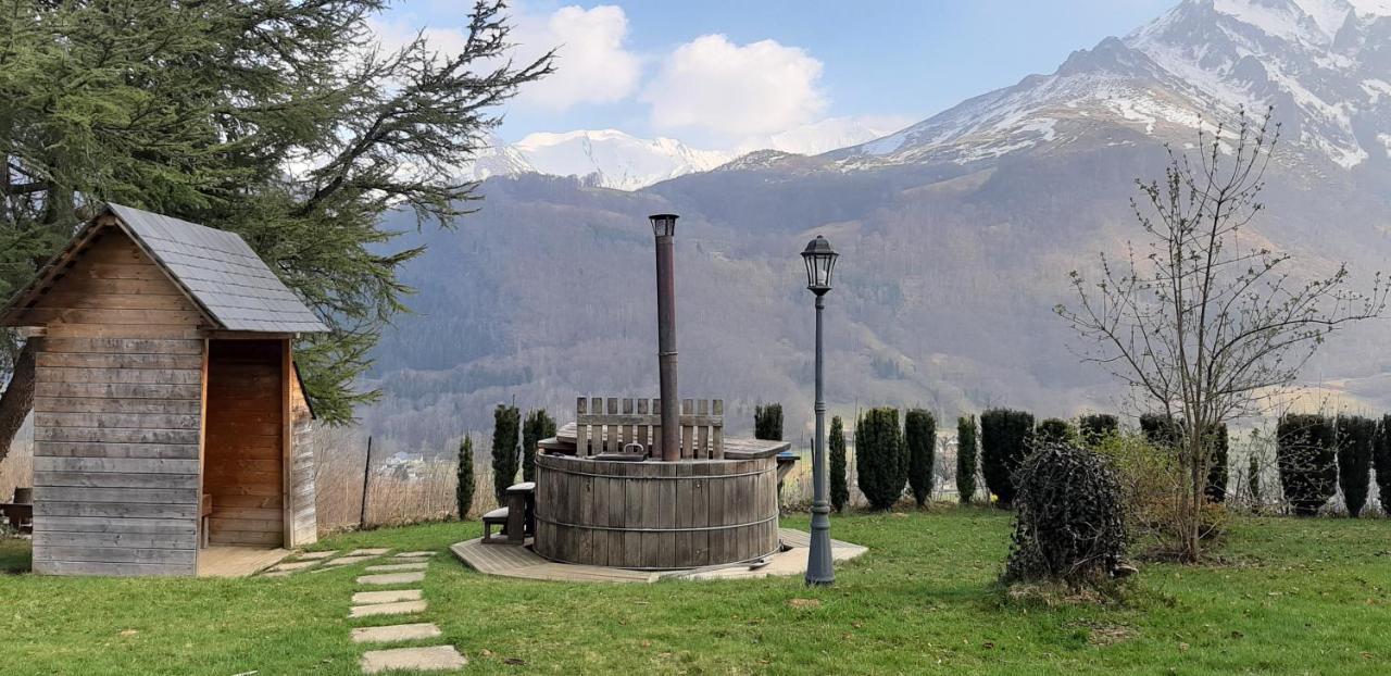 Gite Le Couraduque Avec Bain Nordique En Pleine Montagne Arrens-Marsous Esterno foto